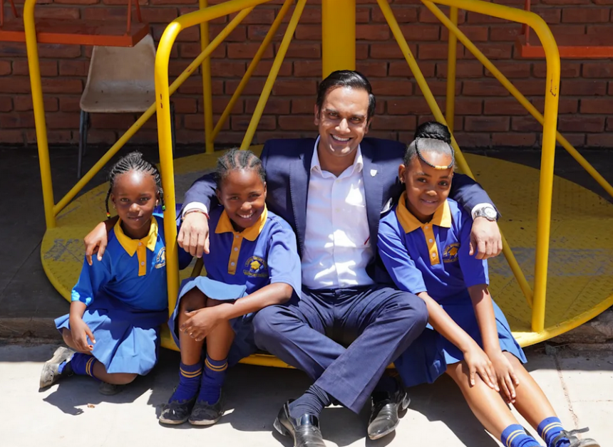 Doctor makes Young Global Leader list of the World Economic Forum