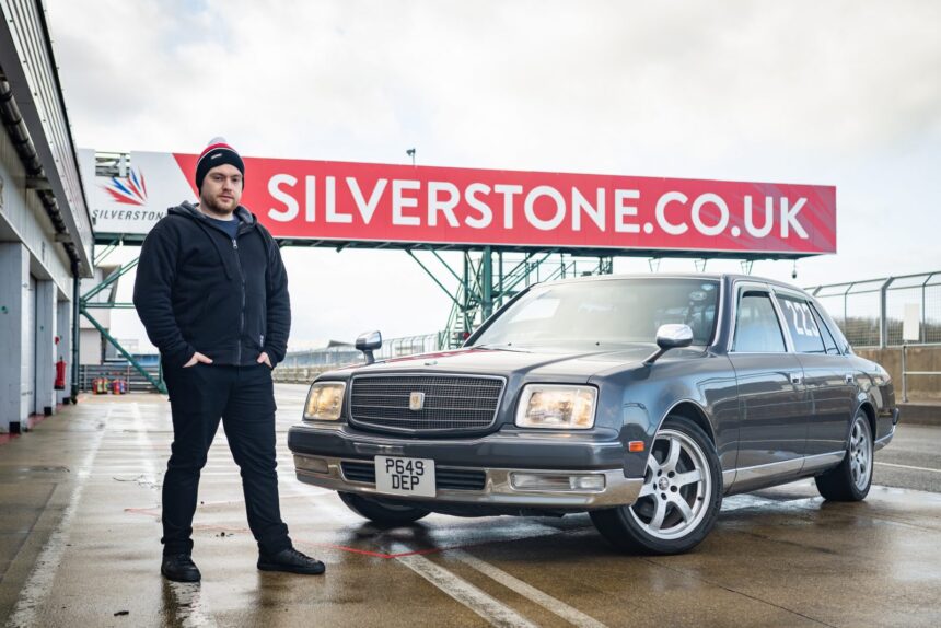 Toyota People: Thomas Clark’s imperial Toyota Century Toyota People: Thomas Clark’s imperial Toyota Century