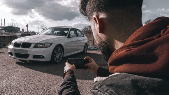 Sell my car quick - take great photos