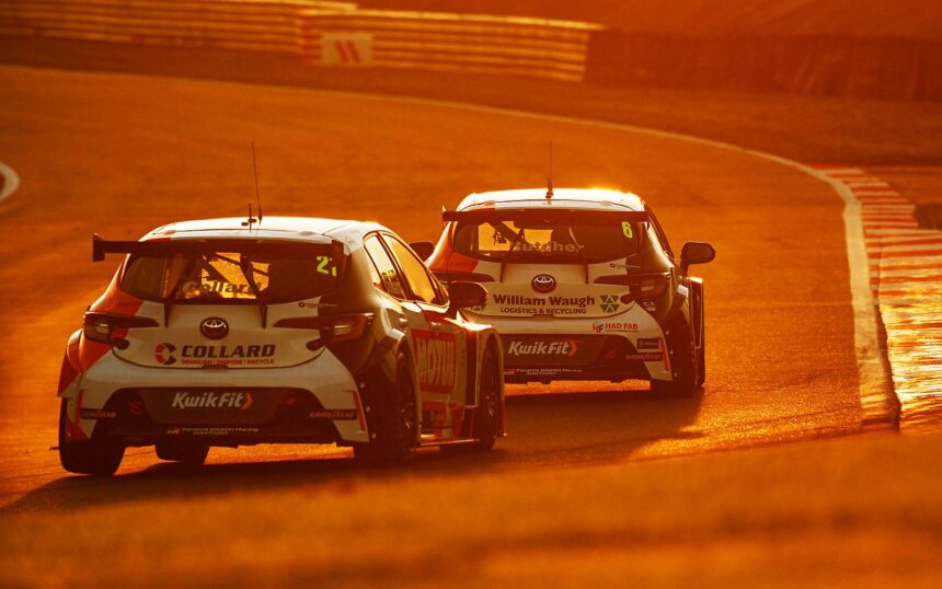 Toyota concludes 2022 BTCC campaign in commanding form Toyota concludes 2022 BTCC campaign in commanding form