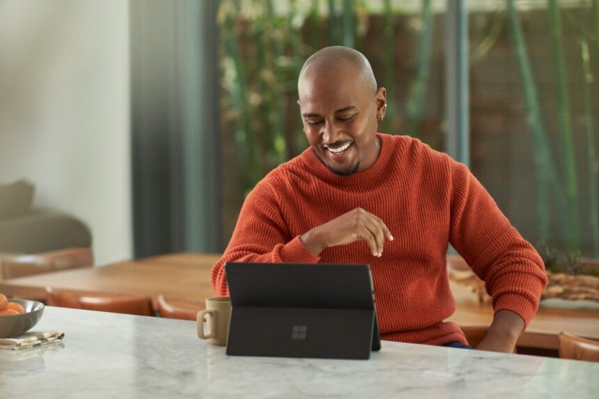 Customize and access the improved Active Conversation form 