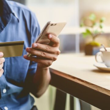 Facebook: Meta Partners with UK Banks to Combat Scams Facebook: Meta Partners with UK Banks to Combat Scams